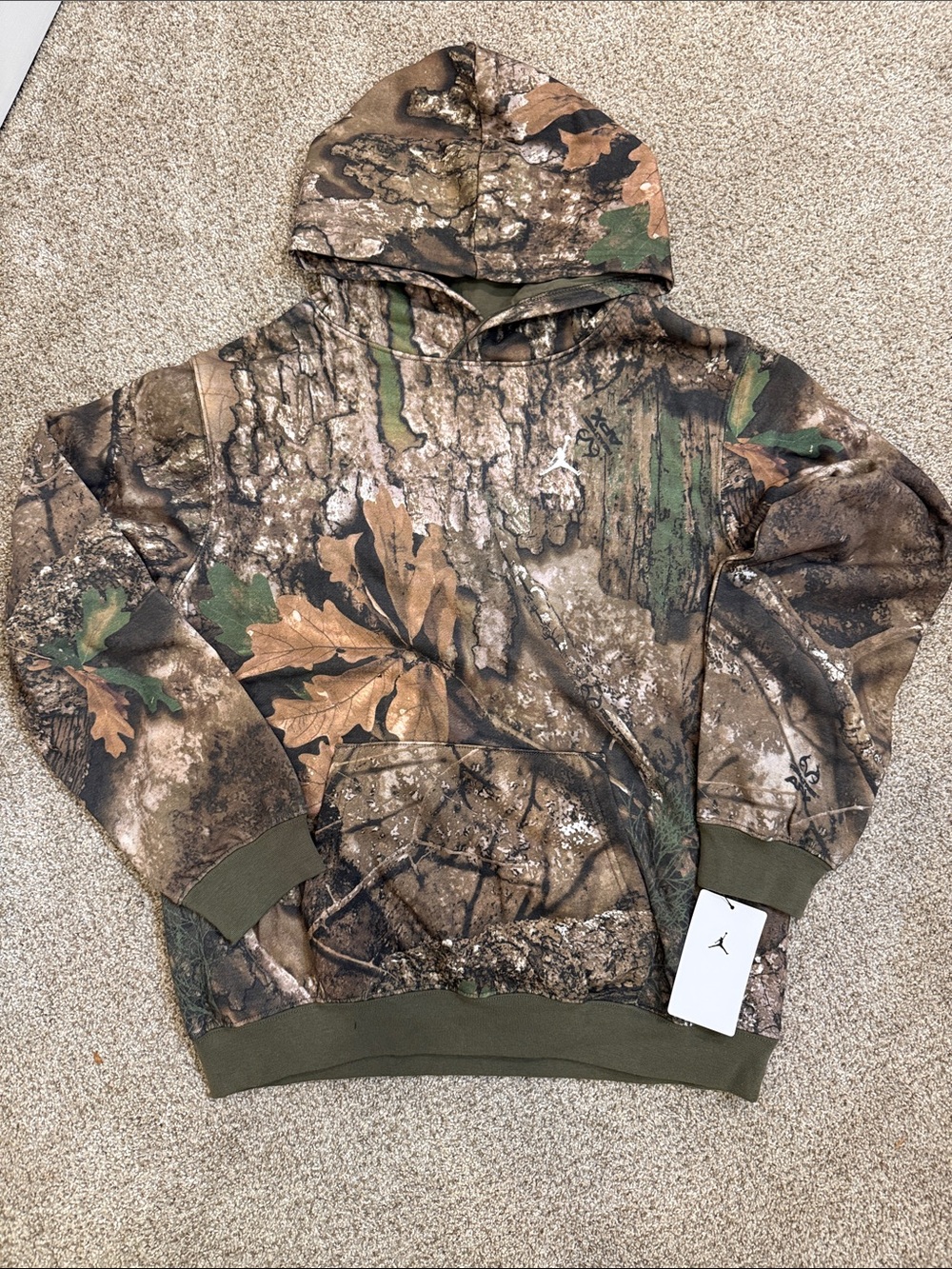 Jordan Boy’s Camo Pullover Hoodie in Brown and Green XL NWT
